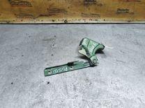 Петля капота правая 88K9K3 Fiat Punto купить на авторазборке