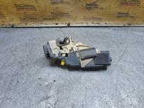 Замок двери передней правой N0J2MH Mitsubishi Carisma - Фото 4