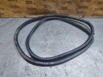 Уплотнитель двери передней правой OLWHTX Volkswagen Jetta - Фото 3