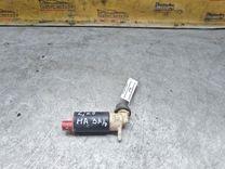 Насос (моторчик) омывателя стекла 388G2R Toyota Corolla