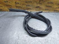 Уплотнитель двери передней правой HB4DF7 Renault Scenic купить в магазине запчастей бу