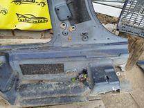 Стойка кузовная центральная левая Y5FUDC Audi A8 купить в магазине запчастей бу