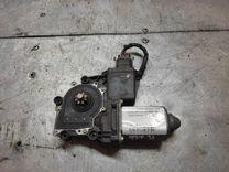 Моторчик стеклоподъемника передний левый 2CAR85 Opel Omega