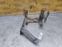 Кронштейн 21FJP8 Volvo S40 купить на авторазборке