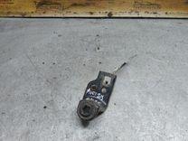 Кронштейн радиатора G2MMH4 Toyota Avensis купить