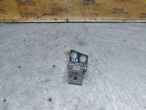 Петля двери задней правой 6HVS3H Peugeot 607 undefined