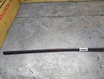 Молдинг стекла двери передней левой наружный 80V6R7 Opel Vectra