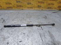 Амортизатор крышки багажника (3-5 двери) U88BWV Nissan Micra