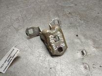 Петля двери передней правой RW0267 Renault Scenic