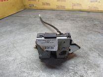 Замок двери задней правой YL8N70 Audi A4 - Фото 1