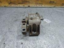 Подушка крепления двигателя DLAYE1 Volkswagen Golf купить