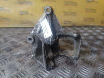 Кронштейн гидроусилителя KEW8Y2 Rover 200