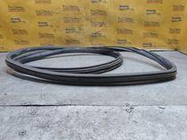 Уплотнитель двери задней левой 2UB99Q Volkswagen Passat купить в магазине запчастей бу