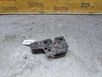 Замок капота 830YL2 Volkswagen Polo купить в магазине запчастей бу
