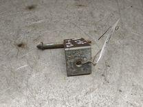 Петля крышки багажника T0Y328 Opel Astra