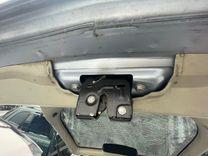 Замок багажника 982W87 Nissan Primera