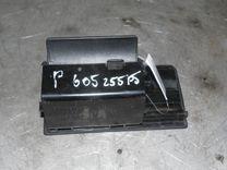 Пепельница ZW4B64 Peugeot 605