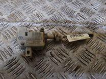 Активатор замка багажника QZG2AY Volkswagen Bora купить