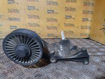 Кронштейн компрессора кондиционера NGAL3W Opel Astra - Фото 2