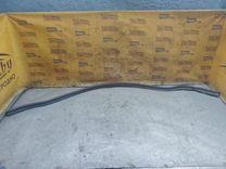 Уплотнитель капота RZH0PB Volkswagen Jetta - Фото 1