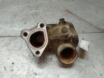 Корпус термостата NQW5N0 Mitsubishi Carisma - Фото 1