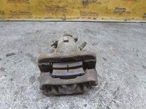 Петля двери передней левой F6K7W6 Audi A4 купить в магазине запчастей бу