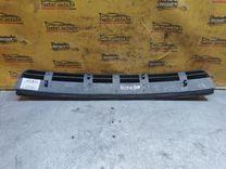 Заглушка (решетка) в бампер передний JJW4Y6 Audi A4 купить с доставкой