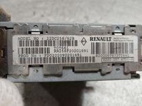 Магнитола D4VAV8 Renault Laguna купить в магазине запчастей бу