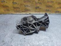 Кронштейн компрессора кондиционера 7BCB62 Renault Espace