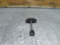 Ограничитель открывания двери передней Y9Z1XL Mercedes A W168 - Фото 3