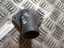 Фланец (тройник) системы охлаждения OY1YR9 Audi 80 - Фото 1