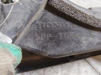 Пыльник крыла переднего правого PZG2LY Honda Accord купить в магазине запчастей бу