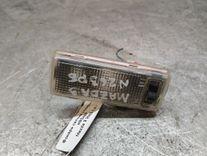 Фонарь салона (плафон) H8D45F Mazda 3