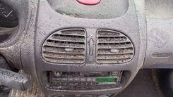 Рамка под магнитолу JE7PYQ Peugeot 206 - Фото 2