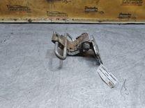 Петля двери передней правой YS4YJ7 Volkswagen Passat купить с доставкой