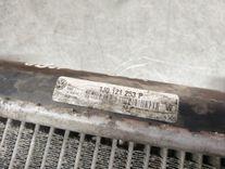 Радиатор (основной) KGMAYQ Skoda Octavia купить в магазине запчастей бу