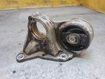 Кронштейн полуоси X3VQ8O Peugeot 406 - Фото 2