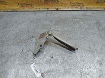 Петля капота правая B0FKXE Volkswagen Polo купить в магазине запчастей бу