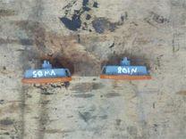 Повторитель передний левый 88CABD Volkswagen Passat - Фото 1