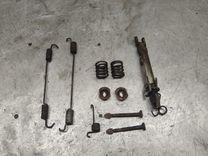 Механизм развода задних тормозных колодок левый ESJ7RK Peugeot 306