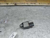 Датчик удара BUB6O1 Toyota Avensis - Фото 1