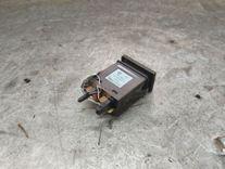 Кнопка подогрева заднего стекла KBT31X Volkswagen Golf купить на авторазборке