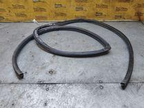 Уплотнитель двери задней левой KFL7JB Toyota Avensis - Фото 5