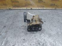 Подушка крепления КПП Q1MT4H Toyota Corolla - Фото 4