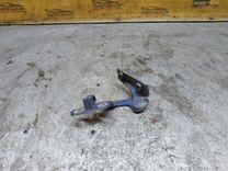 Петля крышки багажника 92TWOH Seat Toledo - Фото 6