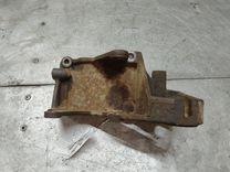 Кронштейн гидроусилителя IJN8N6 Mitsubishi Carisma - Фото 1