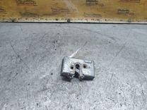 Замок двери передней правой 1NSD0T Audi 80 - Фото 1