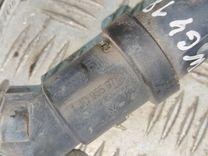 Омыватель левой фары 28X2AA Volkswagen Golf купить на авторазборке