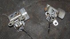 Петля двери передней правой DO0FC7 Renault Scenic