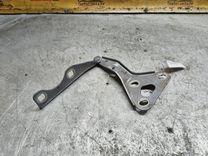 Петля капота правая 01E03H Opel Zafira